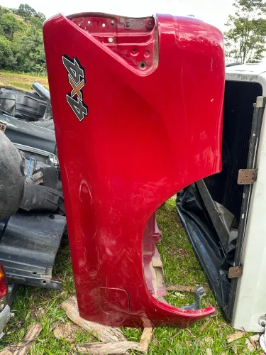 Vendo caçamba Toyota Hilux 2019