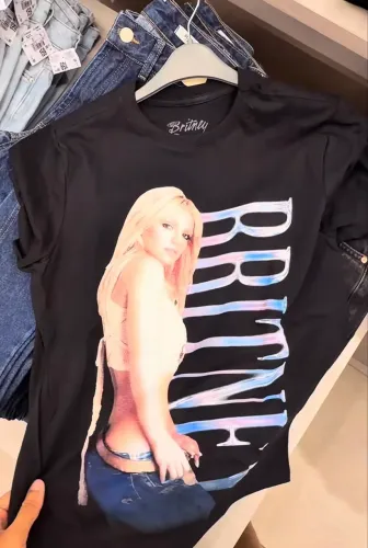Camiseta em Algodão com Estampa Britney Spears