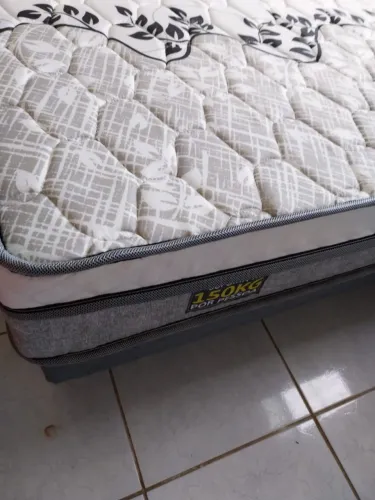 Cama box