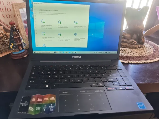 Vendo notebook Positivo Motion Q232b