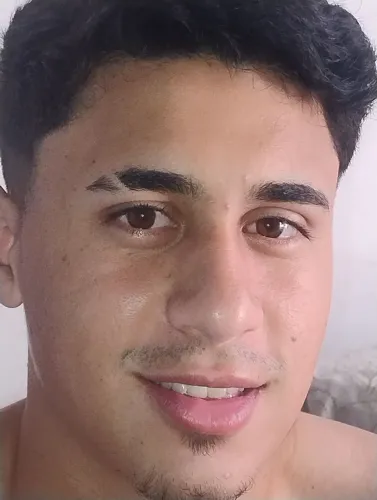 Barbeiro masculino a domicílio.