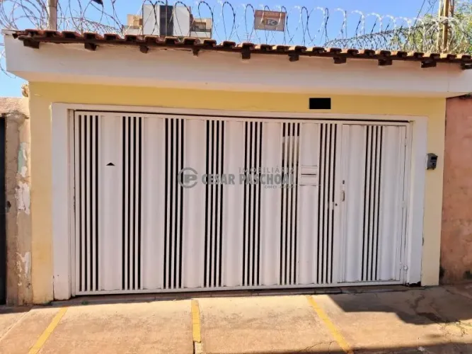 Casa Sobrado Santa Cruz do Jose Jacques Disponível Para Locação Santa Cruz Do Jose Jacques