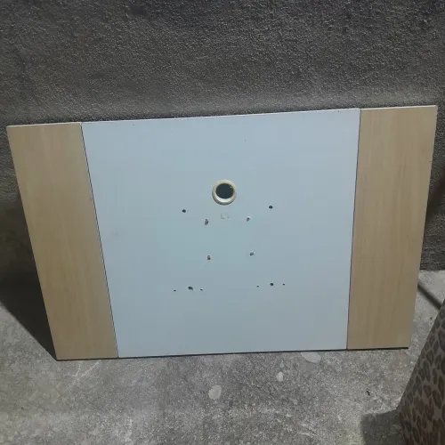 Vendo moldura para tv  em excelente estado 90cmx60cm  para 