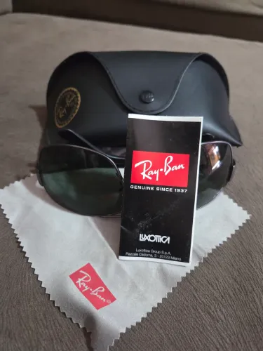 Óculos Rayban