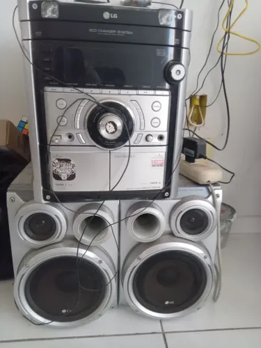 Vendo som LG