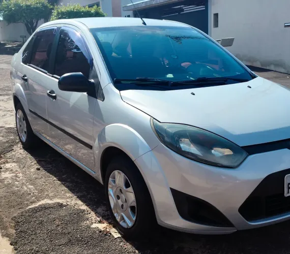 Ford Fiesta Sed. 1.6 8V Flex 4P 2012