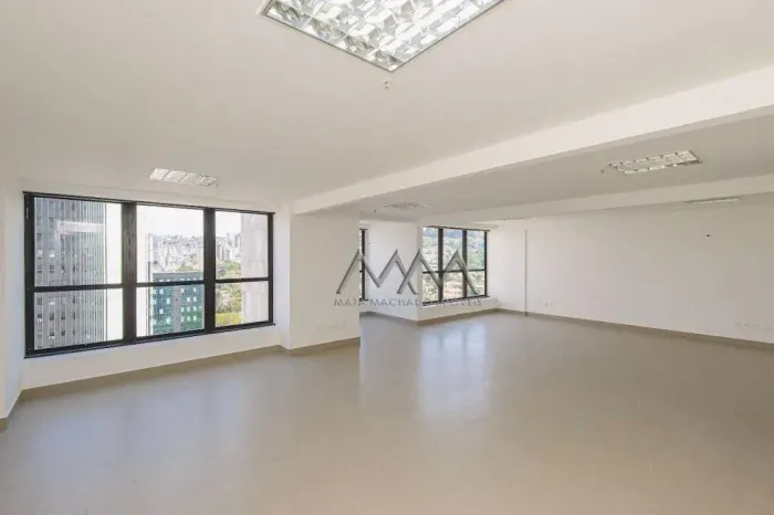 Sala á Venda na Lourdes