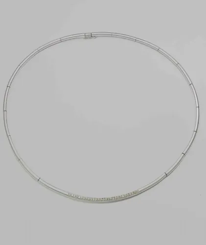 Colar Hstern em ouro branco 18k750