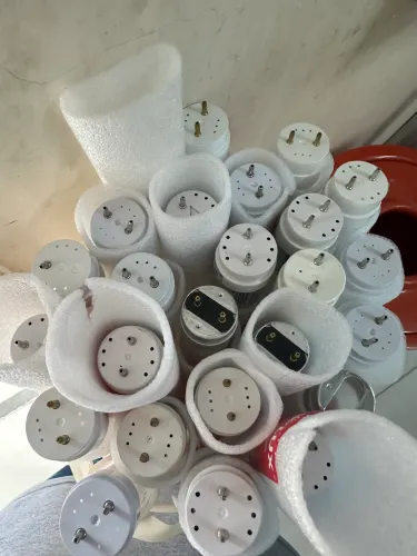 LÂMPADAS T8 18W 3000k
