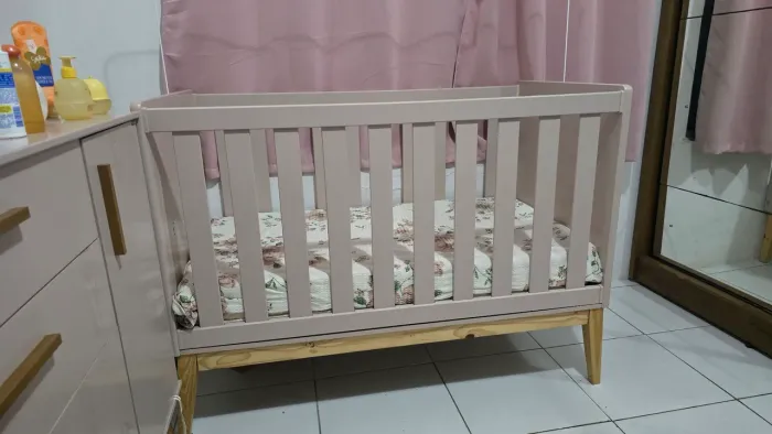 Berço novo ser marca de uso