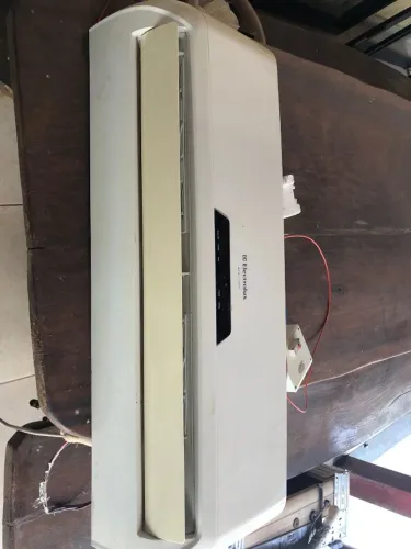 Ar condicionado electrolux 18.000 btus (usado)