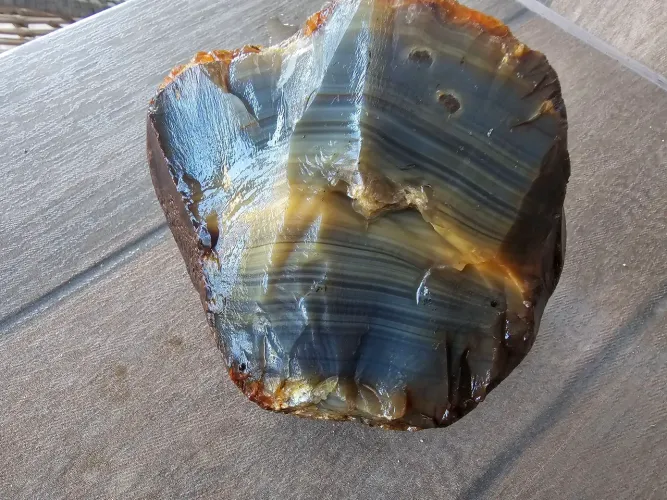 Ágata Natural de Grande Porte - Exuberante Bandamento e Tons Terrosos