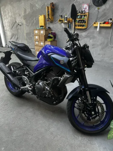 MT-03 muito nova 