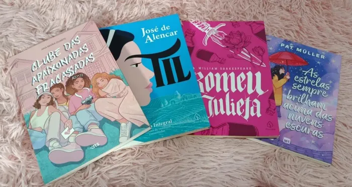 Vende-se livros sem marcas de uso novos