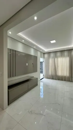 CASA COM PISCINA E ÁREA GOURMET NO SERRA AZUL 2  TOTALMENTE REFORMADA!