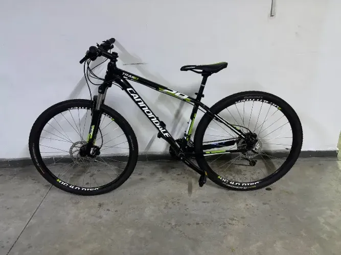 Bicicleta Cannondale Trail 5 quadro M - pouquíssimo usada e com revisão em dia