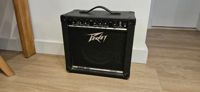 Amplificador de Guitarra Peavey Blazer 158