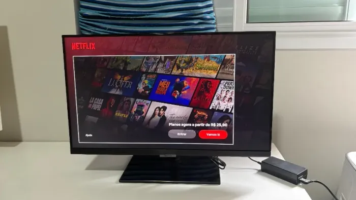 Smart Monitor Samsung M5 de 24"