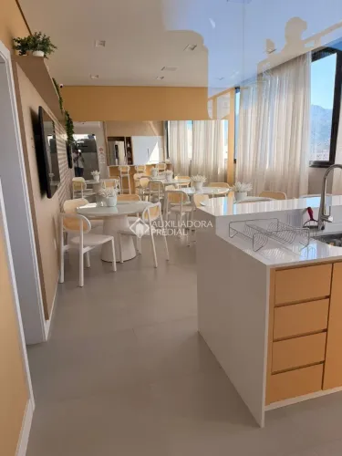 Apartamento à venda no Aqua Tower em Itapema