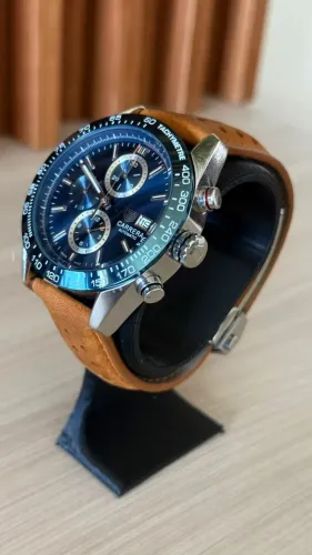 TAG HEUER CARRERA - MOVIMENTO AUTOMÁTICO.