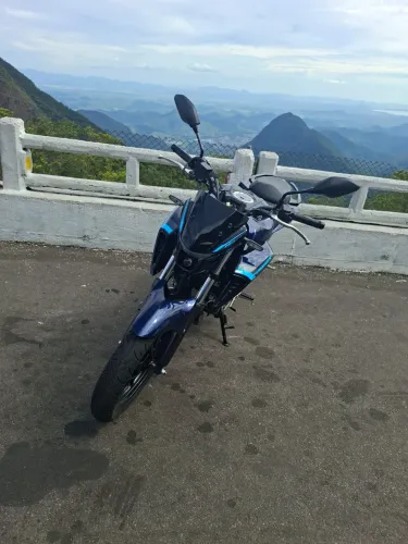 Fz 25