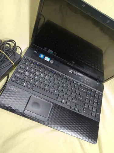 Laptop Sony vaio VPCEH