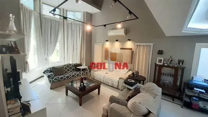 Casa com 3 dormitórios, 260 m² - venda por R$ 3.500.000 ou aluguel por R$ 12.000+taxas/mês
