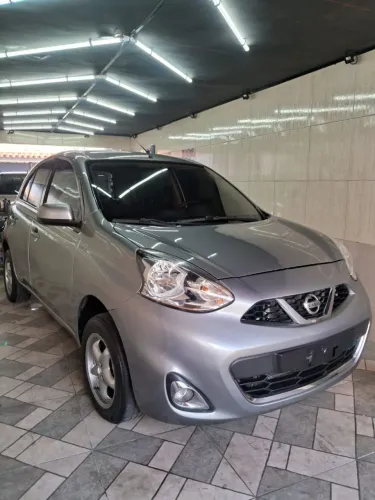 Nissan March SV 1.6 16V Flex Fuel 2015