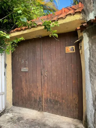 Casa ampla com Quintal e varanda 2 quartos ampliaveis para 3 quartos Nilópolis