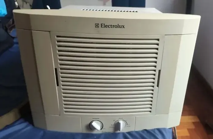 Vendo ar condicionado Electrolux 7.500btus