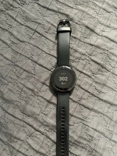 Garmin vivoactive 4s