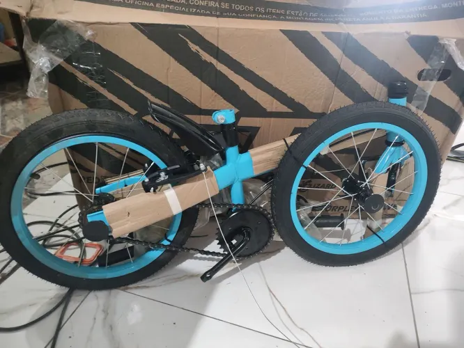 Bicicleta infantil aro 16 na caixa !
