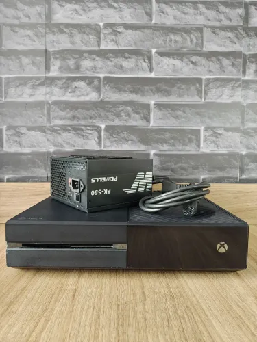 XBOX ONE FAT DEFEITO DO PLIM + FONTE DE PC ADAPTADA PARA XBOX ONE FAT - LEIA A DESCRIÇÃO