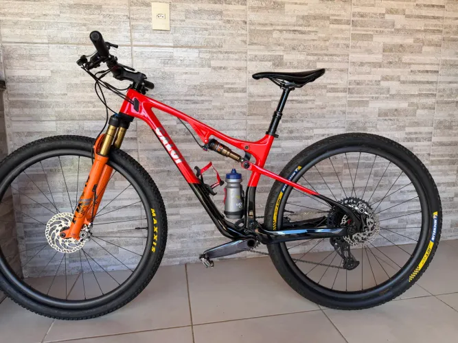 Bike full carbon