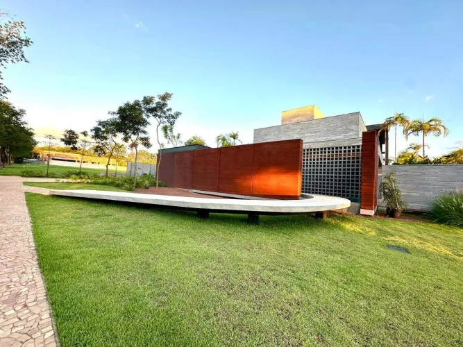 Casa Térrea no Condomínio Fazenda Santa Maria Ribeirão Preto/SP.