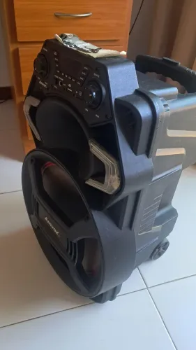 Vendo Caixa de Som