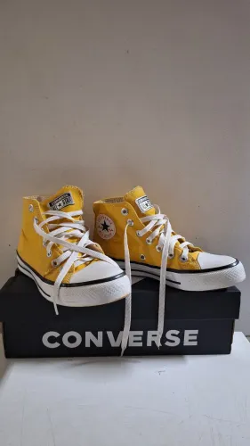 Tênis All Star cano médio