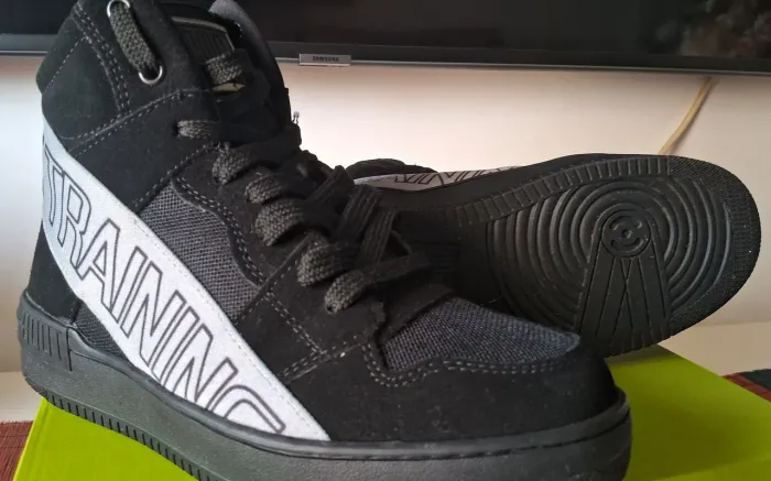 Tenis Bota para academia n37 Seminovo