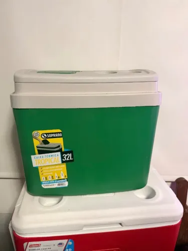 ISOPOR CAIXA TERMICA SOPRANO 32L