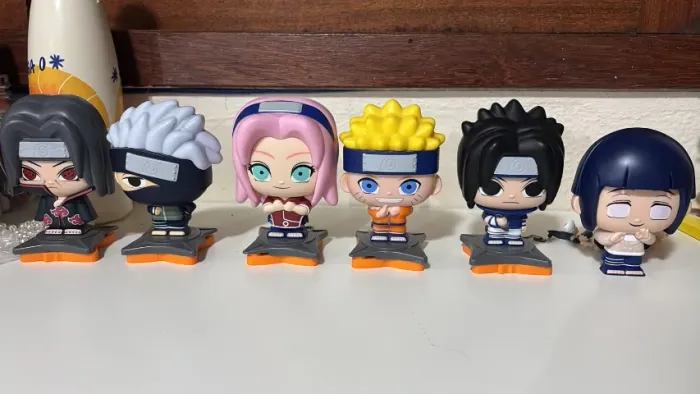 Naruto shippuden coleção de figures x Burguer King