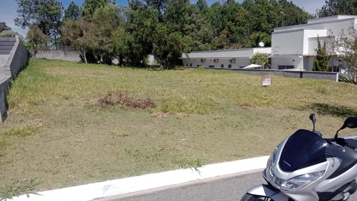 Terreno no Condomínio Terras de São Lucas