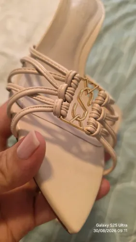 Sandália schuts N° 35
