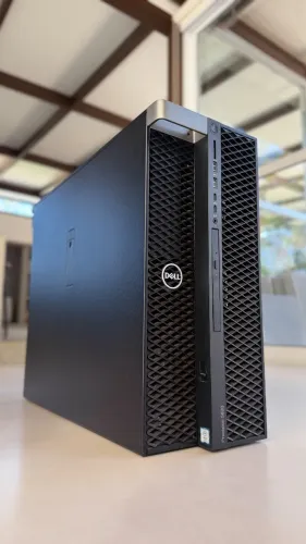 Dell Precision 5820 Workstation Xeon W-2235 + Quadro RTX 4000 8GB + 32GB RAM
