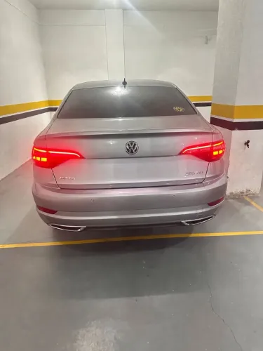 Volkswagen Jetta R-line 250 TSI 1.4 Flex 16V Aut. 2020