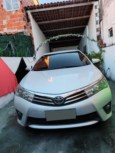 Toyota Corolla Altis 2.0 Flex 16V Aut. 2015