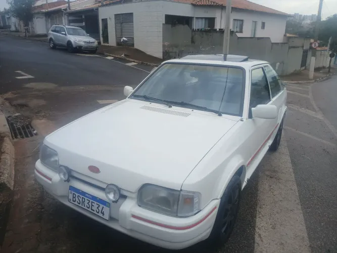 Ford Escort XR3 1.8 / 1.6 Beneton/form./laser 1990