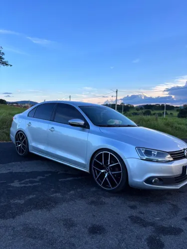 Volkswagen Jetta Comfortline 2.0 T.flex 8V 4P Tipt. 2011