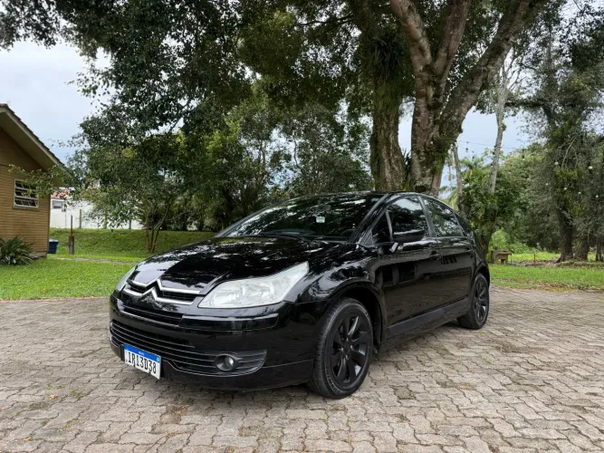 Citroen C4 GLX 1.6 Flex 16V 5P Mec. 2011