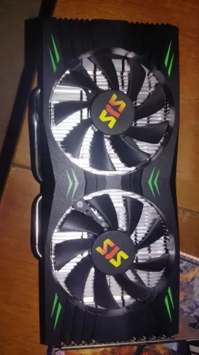 Rx 580 8g lacrada