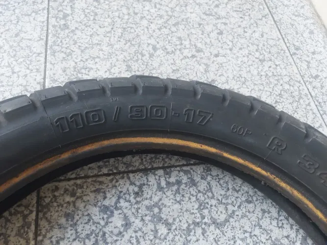 Vendo pneu traseiro aro 17 para bros